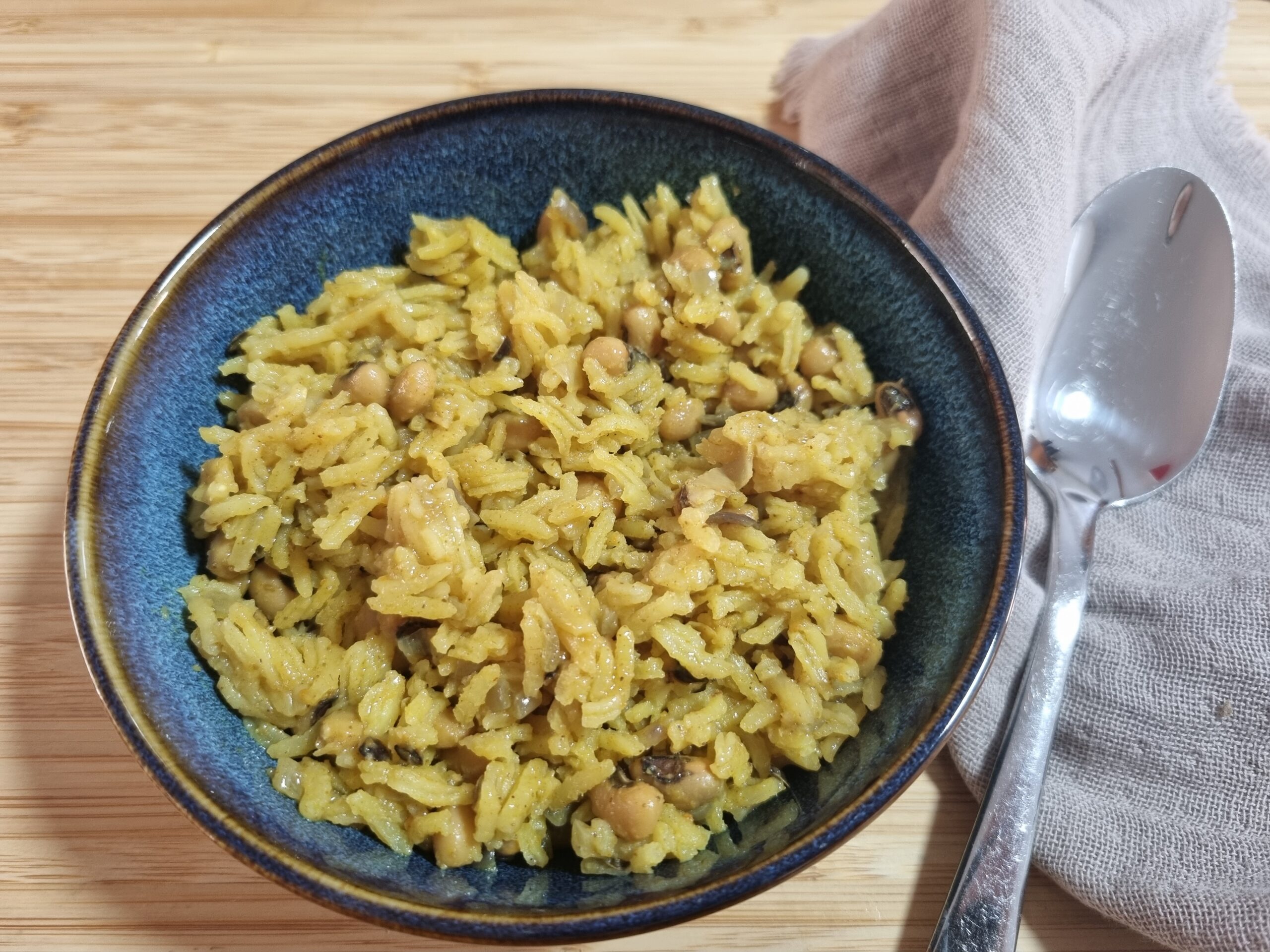 Coconut & Black-Eyed Peas Rice Curry